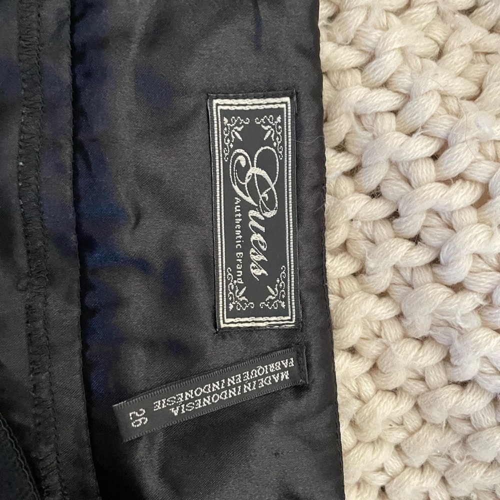 Y2K mini skirt..